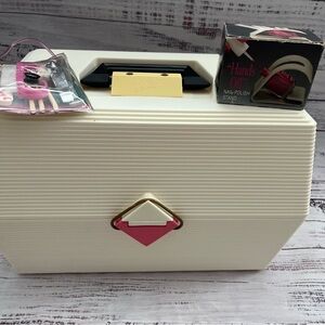 Vintage Caboodles Makeup/Nail Polish Case Organizer Set Model 2700 80s Original